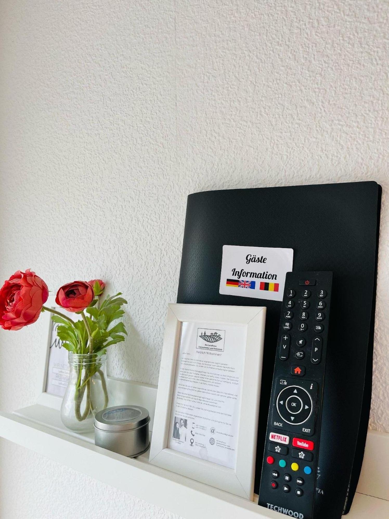 Am Landhaus - Gaestezimmer Walsheim Quarto foto
